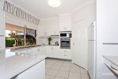 Property photo of 19 La Vista Court Middle Ridge QLD 4350