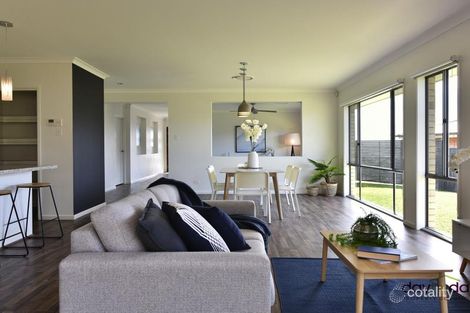 Property photo of 16 Bimbimie Street Fletcher NSW 2287