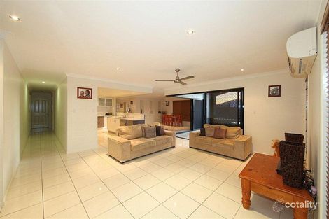 Property photo of 5 Pearlshell Court Ashfield QLD 4670