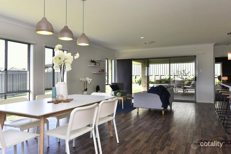 Property photo of 16 Bimbimie Street Fletcher NSW 2287