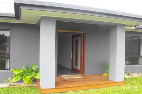 Property photo of 4 Eagle Terrace Rocky Point QLD 4874