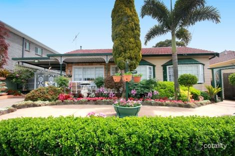 10 Mahnken Ave, Revesby, NSW 2212