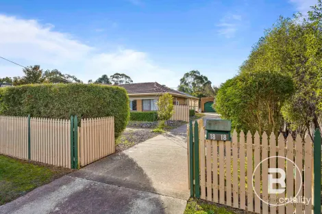 18 Maclean St, Ararat, VIC 3377