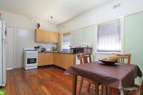 Property photo of 170 Princes Highway Fairy Meadow NSW 2519