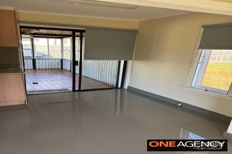 Property photo of 18 Eaglehawk Street Heckenberg NSW 2168