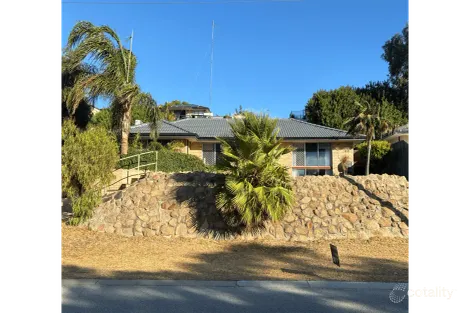 Property photo of 30 Solander Road Hillarys WA 6025