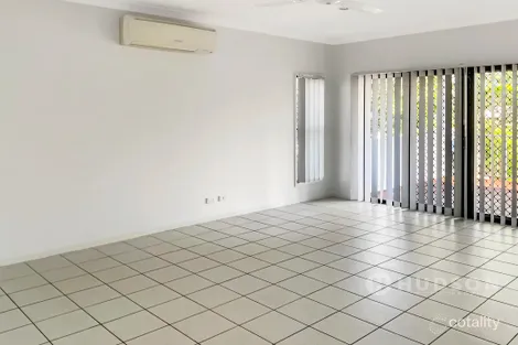 Property photo of 2 Olive Place McDowall QLD 4053