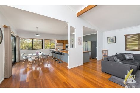 Property photo of 15 Saint Andrews Drive Karana Downs QLD 4306