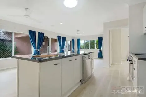 13 Carbine Cl, Smithfield, QLD 4878