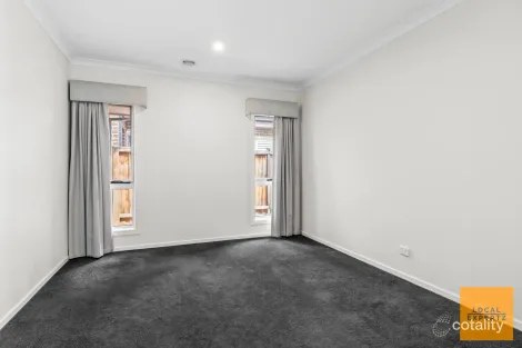 Property photo of 14 Boolite Street Eynesbury VIC 3338