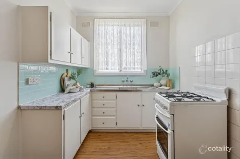 Property photo of 8 Mackay Crescent Parafield Gardens SA 5107