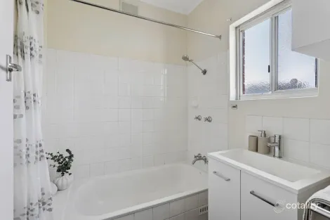 Property photo of 8 Mackay Crescent Parafield Gardens SA 5107