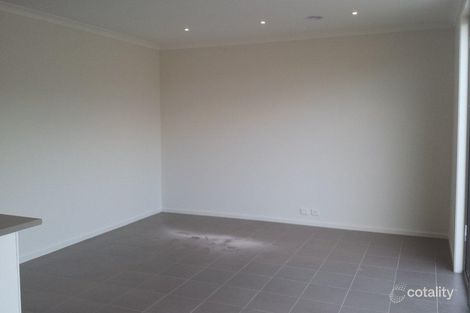 Property photo of 11 Chessington Drive Williams Landing VIC 3027
