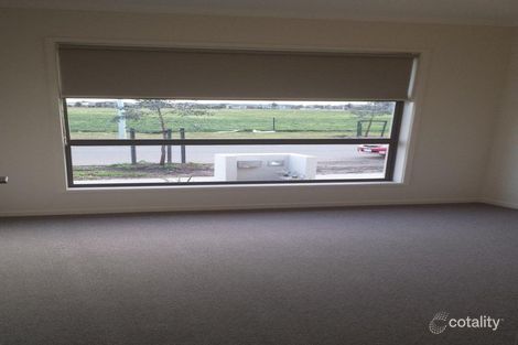 Property photo of 11 Chessington Drive Williams Landing VIC 3027