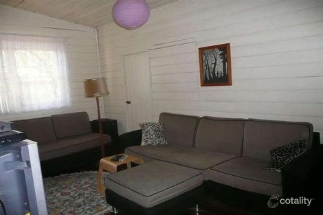 Property photo of 1 Passmore Avenue North Fremantle WA 6159