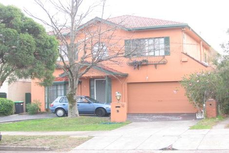 16 Raynes St, Caulfield South, VIC 3162