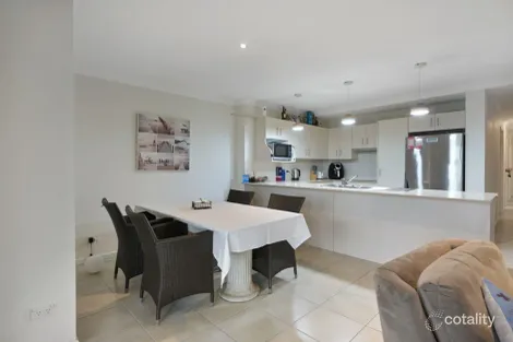 Property photo of 5/8A Wyndham Avenue Boyne Island QLD 4680