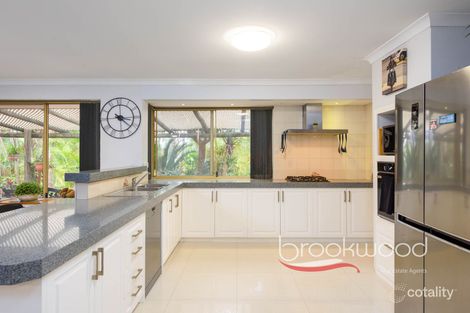 Property photo of 33 Whitehall Road Hazelmere WA 6055