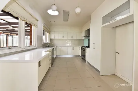 Property photo of 1 Mascoma Street Strathmore VIC 3041