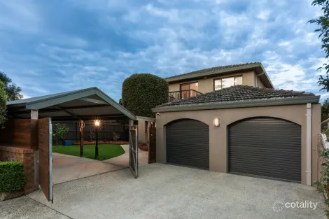 8 Burgess Dr, Langwarrin, VIC 3910