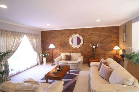 Property photo of 87 Gleneagles Drive Endeavour Hills VIC 3802