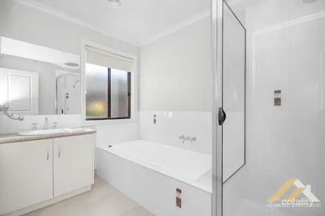 Property photo of 101 Flinns Road Eastwood VIC 3875