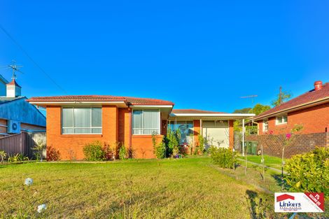 Property photo of 22 Salisbury Avenue Glenfield NSW 2167