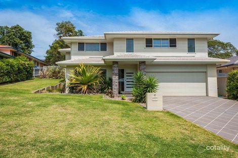 Property photo of 6 Timbarra Close Port Macquarie NSW 2444