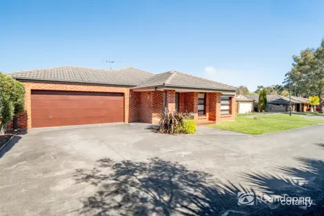 5 ISABELLA CT, DROUIN, VIC 3818