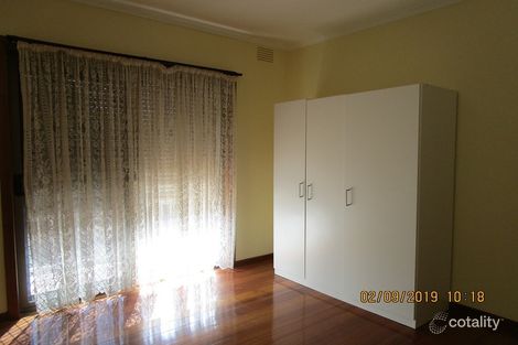 Property photo of 6 Asti Court Avondale Heights VIC 3034