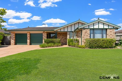 Property photo of 6 Hyde Park Court Wattle Grove NSW 2173