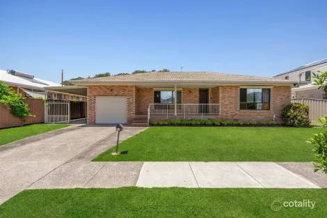 92 Acanthus Ave, Burleigh Heads, QLD 4220