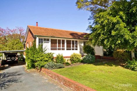 8 Dandenong Rd, Attadale, WA 6156