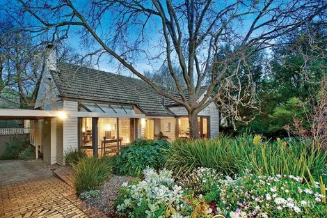 Property photo of 12 Tower Avenue Alphington VIC 3078