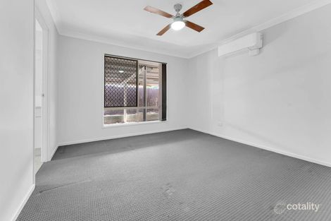 Property photo of 8 Filey Court Berrinba QLD 4117