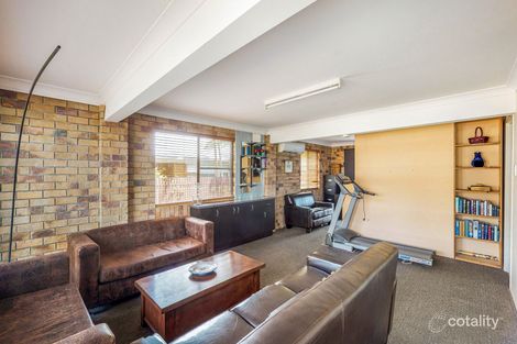 Property photo of 6 Kingfisher Parade Norman Gardens QLD 4701