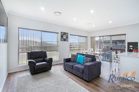 Property photo of 2 Galah Drive Calala NSW 2340