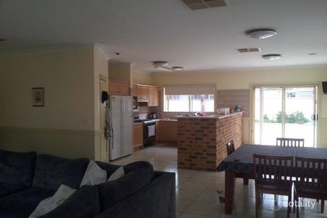 Property photo of 8 Clare Brennan Drive Cairnlea VIC 3023