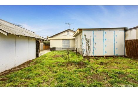 Property photo of 10 Liscard Street Elsternwick VIC 3185