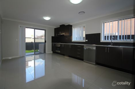 Property photo of 10/5 Rafter Parade Ropes Crossing NSW 2760