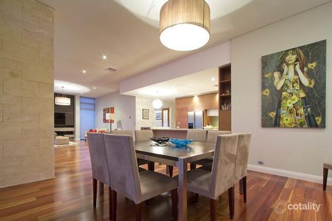 Property photo of 15 Sunrose Link Stirling WA 6021