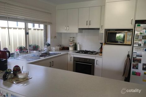 Property photo of 32 Valiant Road Munno Para West SA 5115