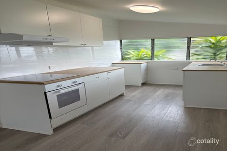 Property photo of 10 Third Avenue Bongaree QLD 4507