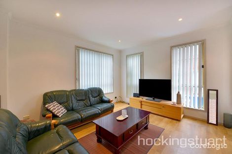 Property photo of 14/7-9 Reserve Street Berwick VIC 3806