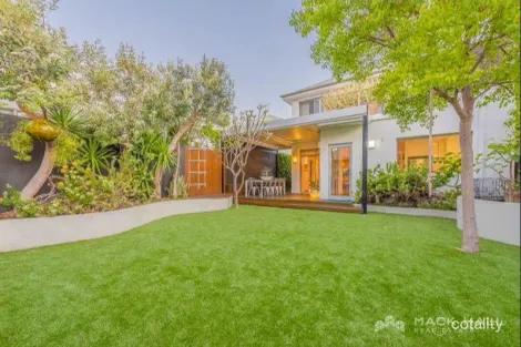 8 Feeney St, North Fremantle, WA 6159