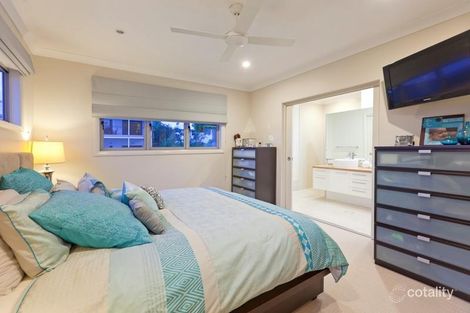 Property photo of 86 Cedar Street Wynnum QLD 4178