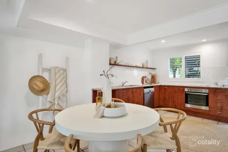 Property photo of 11/2 Dolphin Crescent Noosaville QLD 4566