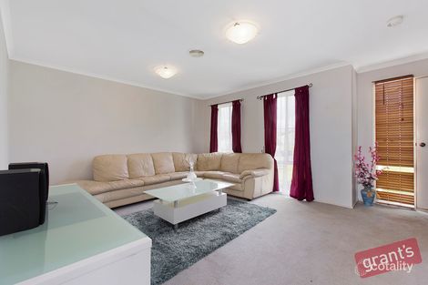 Property photo of 6 Lassiter Court Narre Warren South VIC 3805