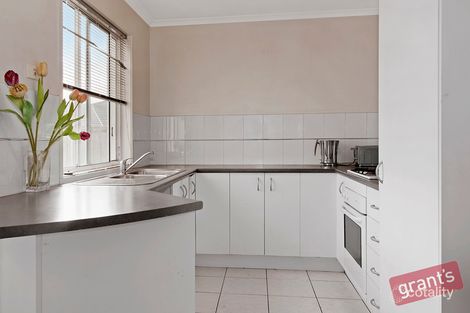 Property photo of 6 Lassiter Court Narre Warren South VIC 3805