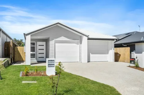 16 Royal St, Park Ridge, QLD 4125